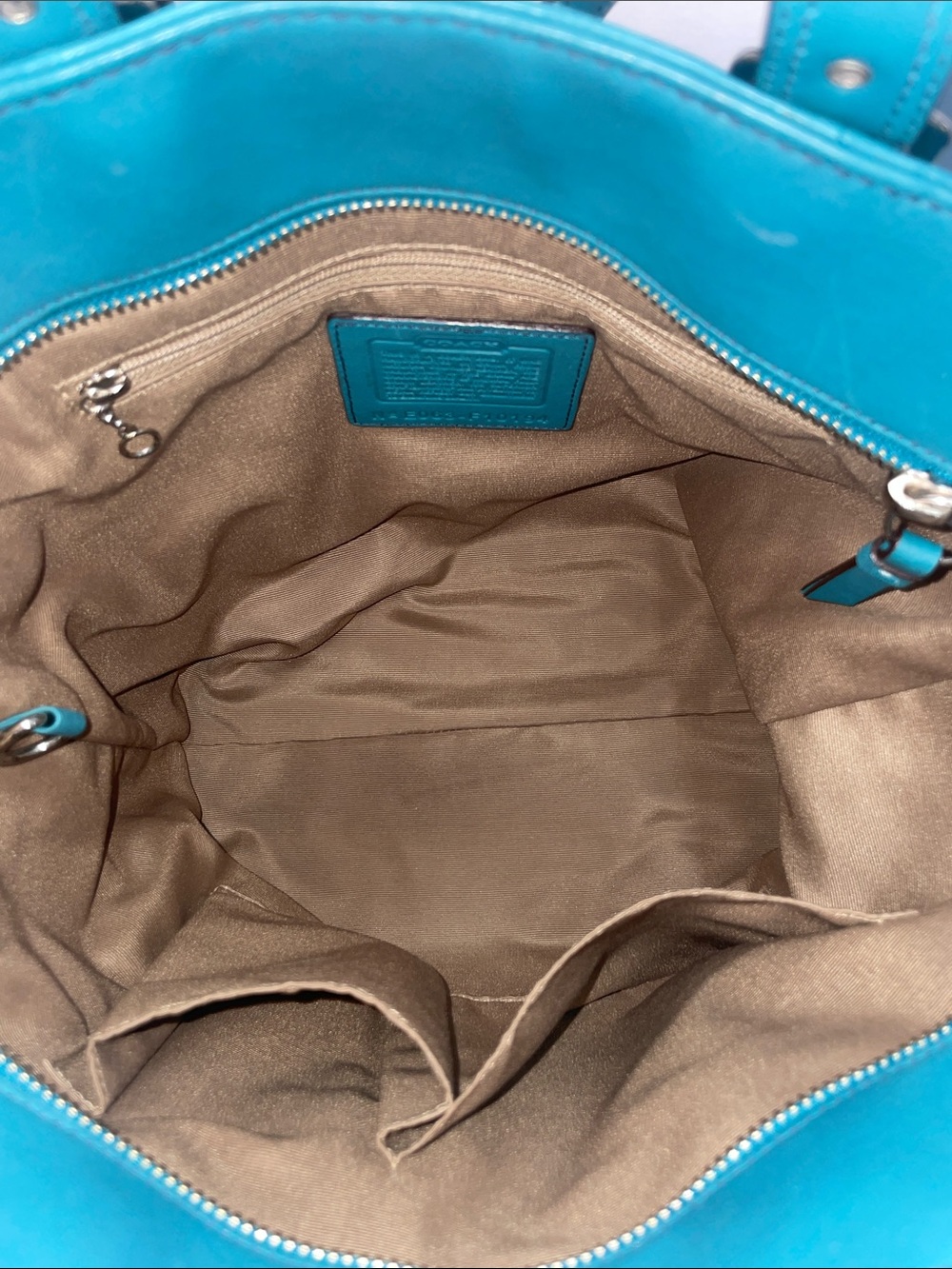Vintage Coach ‘Hampton’ Shoulder Bag - Picture 13 of 15